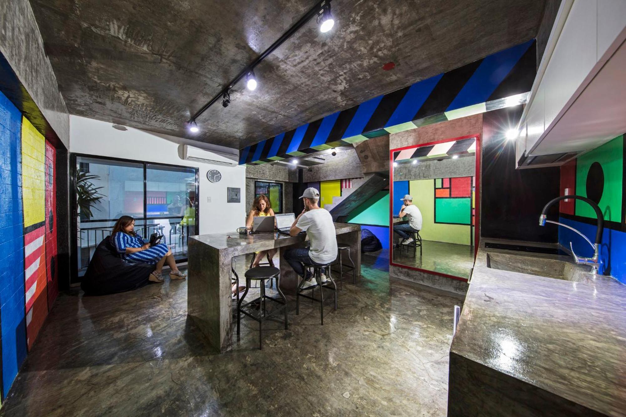 D522 Hostel At Kiener Hills - Near Cebu Airport Мактан Екстер'єр фото