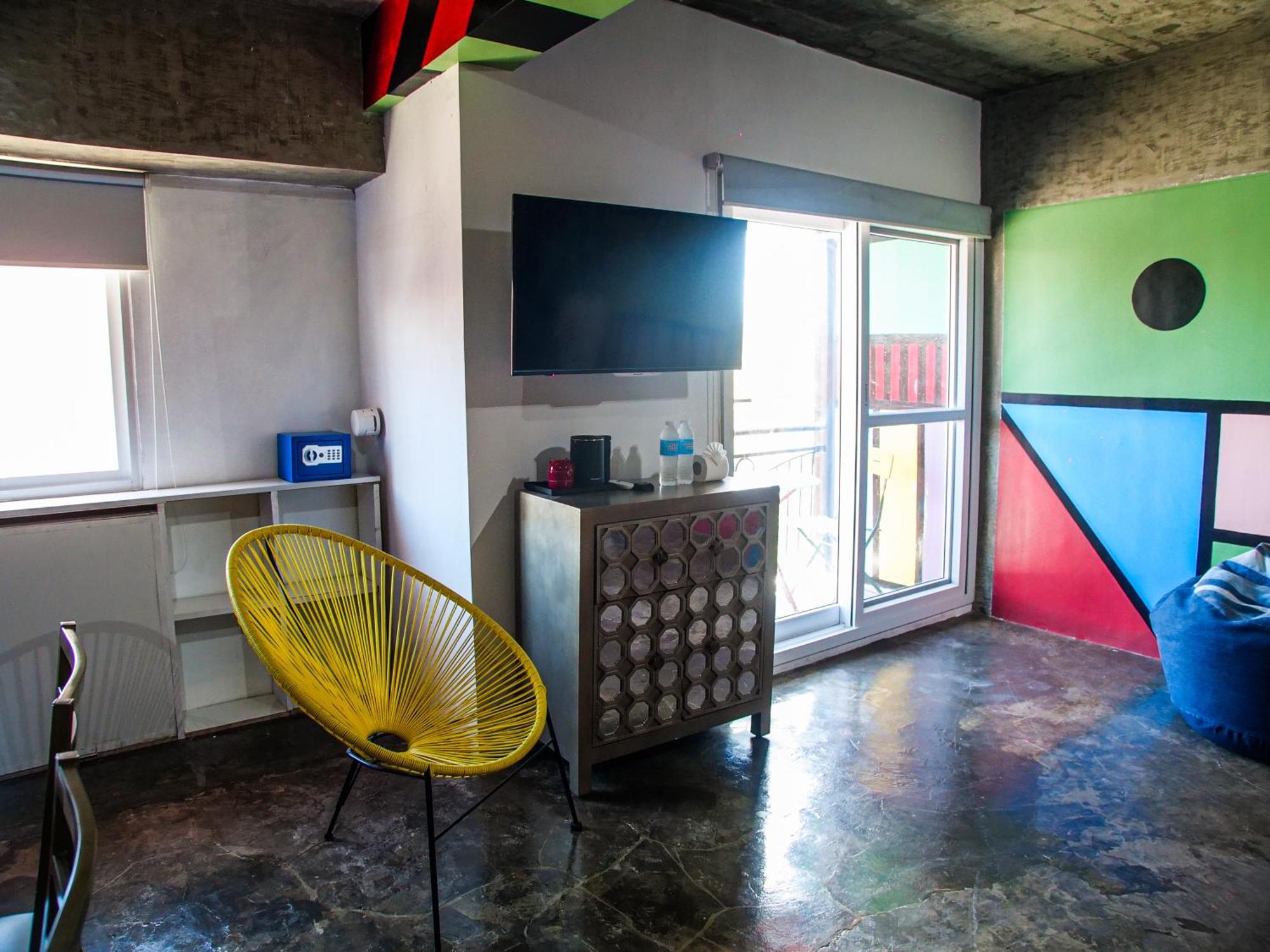 D522 Hostel At Kiener Hills - Near Cebu Airport Мактан Екстер'єр фото