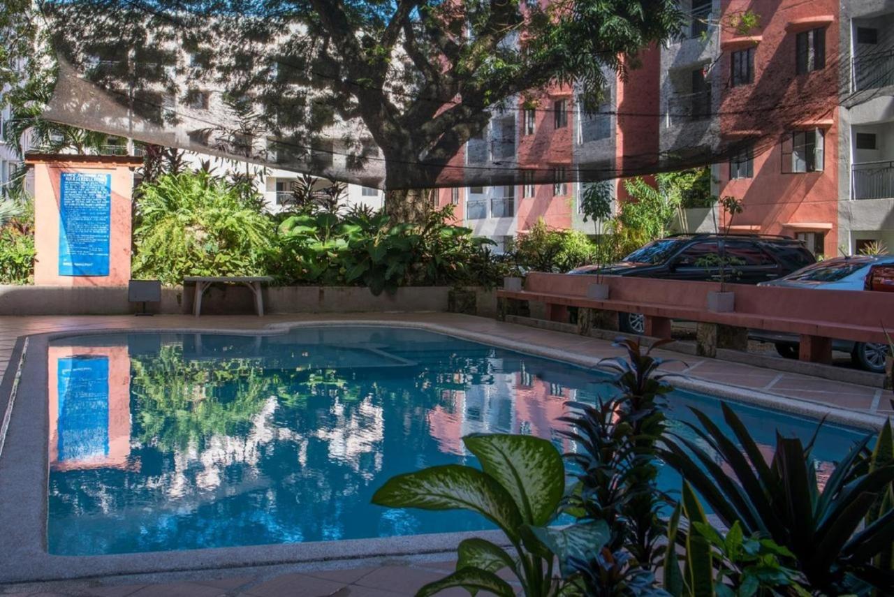 D522 Hostel At Kiener Hills - Near Cebu Airport Мактан Екстер'єр фото